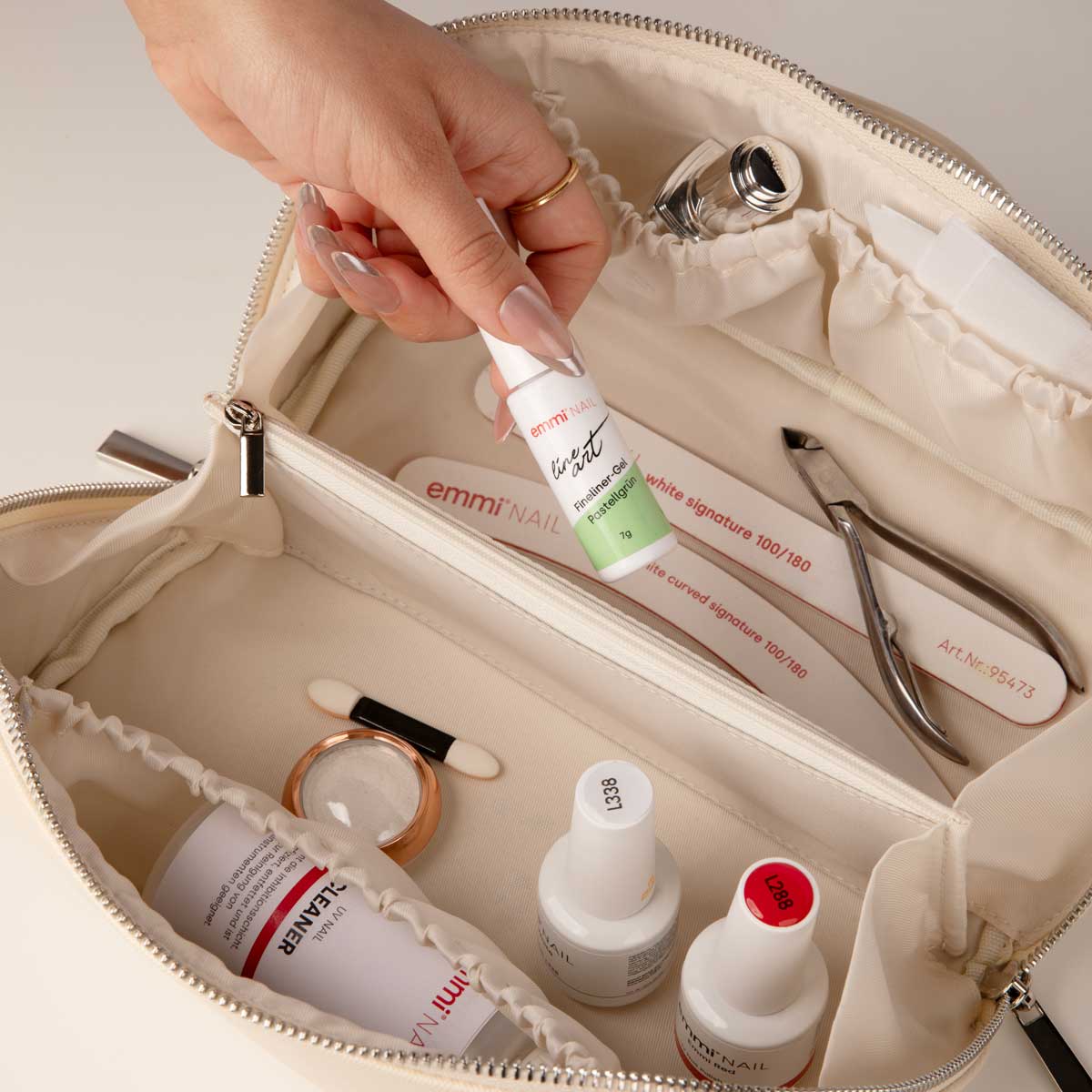 Shine2Go - Shellac travel set with LED lamp