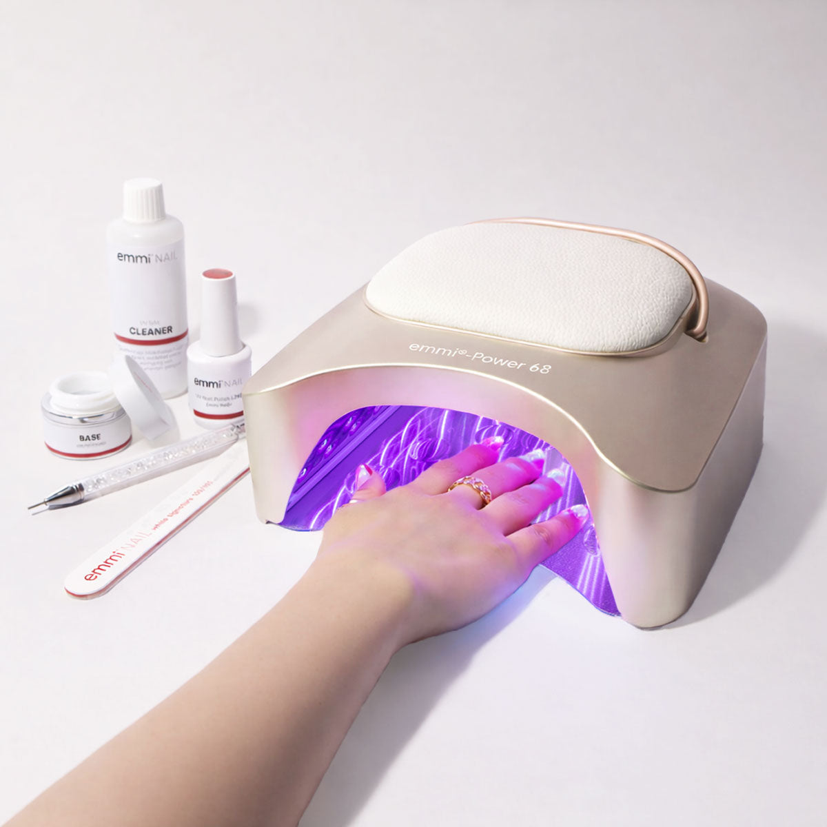 Emmi Power 68 UV/LED Nagellampe gold *Akku*