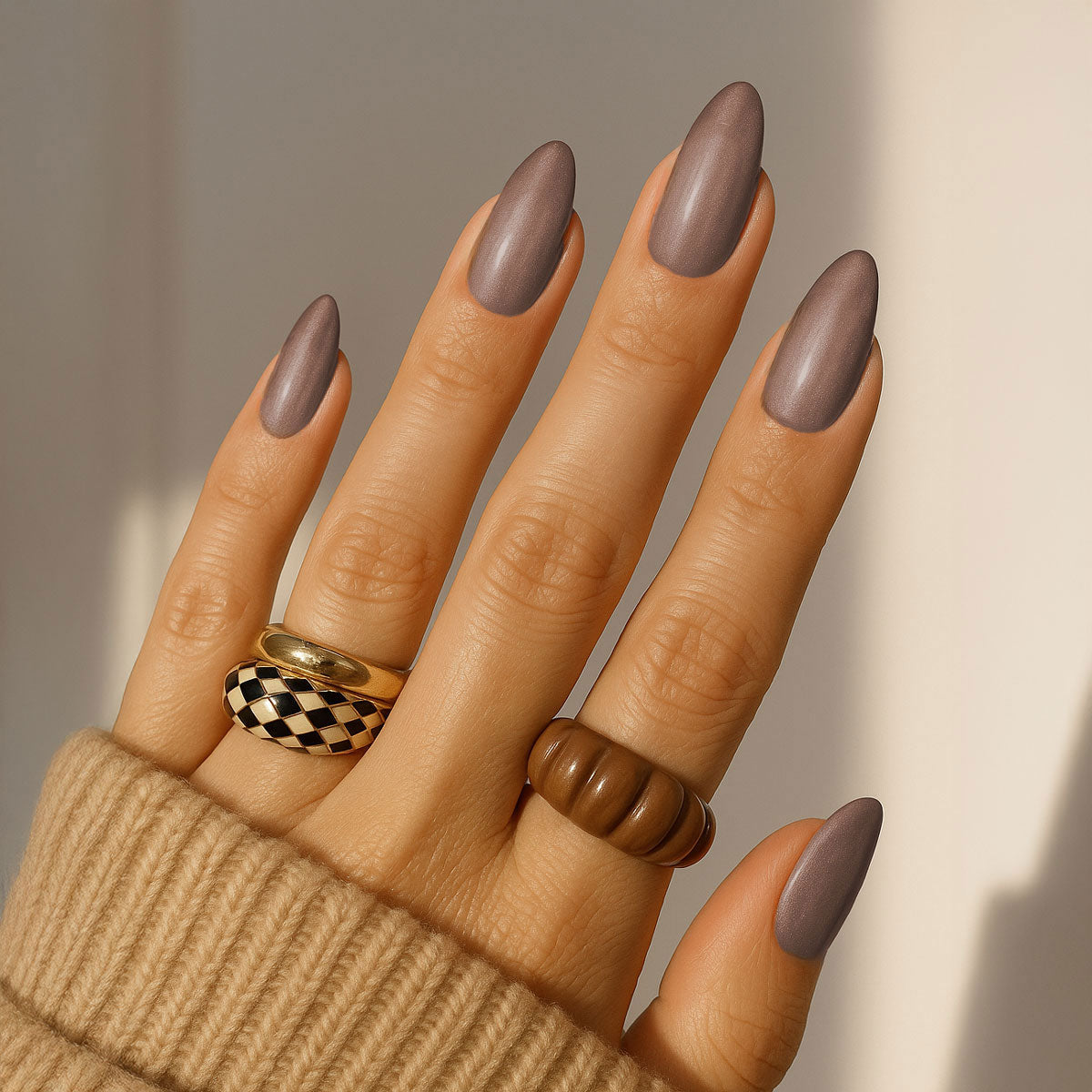 Emmi-Nail Farbgel Taupe Brown 5ml -F601-