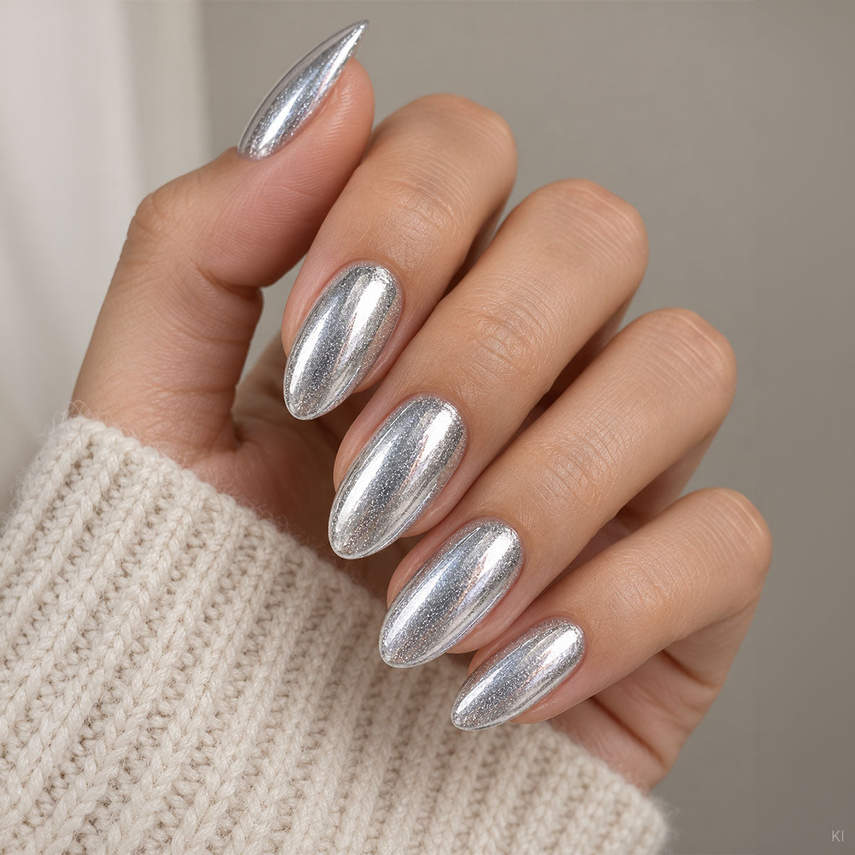 Chrome Glow Pen Silver 2g