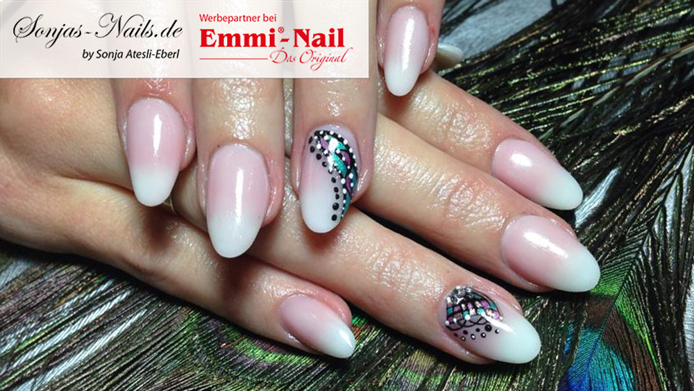 Silvester Babyboomer Emmi Nail